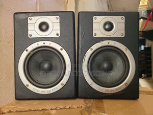 Esi Near05 Studio Monitor Speaker 5 Inches Double Powered