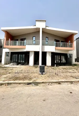 5bdrm Duplex in Kukwaba District, Galadimawa for sale
