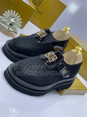 Men’S Double Sole Shoe
