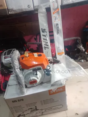 Chain Saw Machine