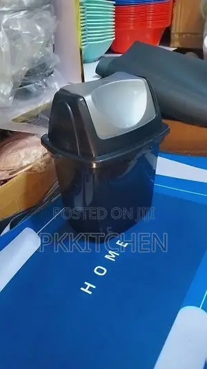 Home Waste Bin