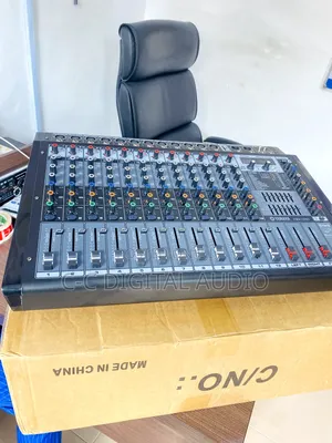 Yamaha 12 Channel Powered Mixer