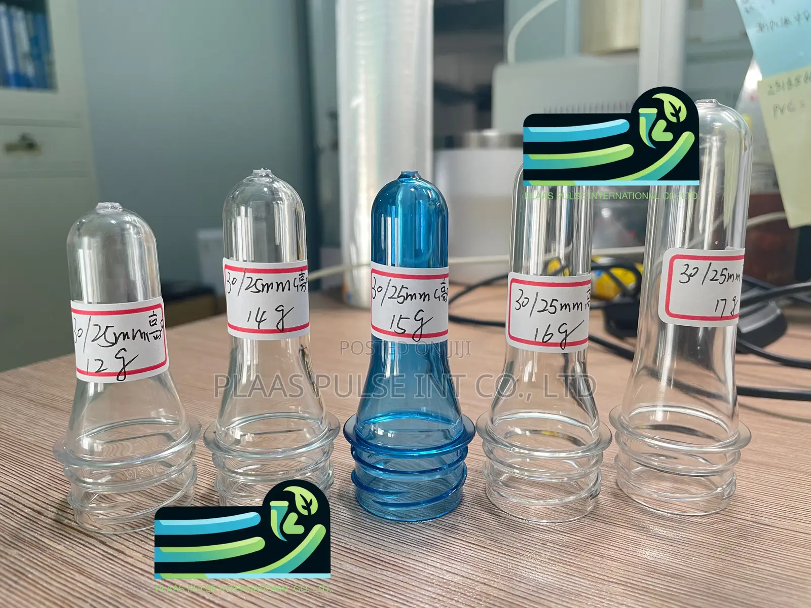 Pet Preform And Masterbatch For Pet Bottle