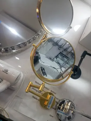 Gold Make Up and Magnifying Mirror Gh33