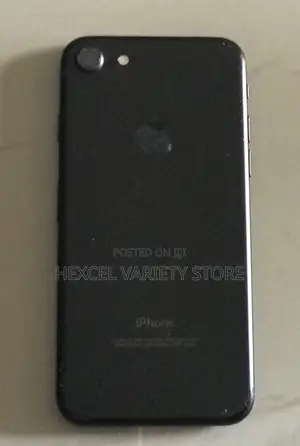 Apple iPhone 7 32 GB Black