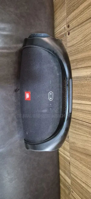JBL Boombox 2