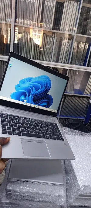 Laptop HP EliteBook 745 G6 8GB AMD Ryzen 5 SSD 256GB