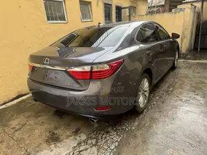 Lexus ES 2014 Gray
