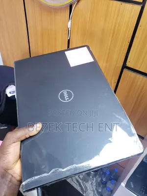 New Laptop Dell Vostro 15 3559 8GB Intel Core I5 HDD 500GB
