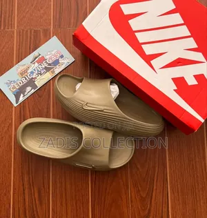 Nike Smooth Slide