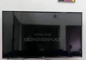 43” Mountable LG TV