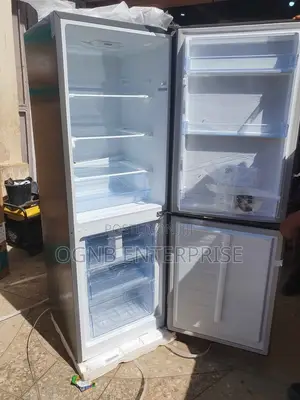 Hisense Upright Double Door Refrigerator 225 Litres
