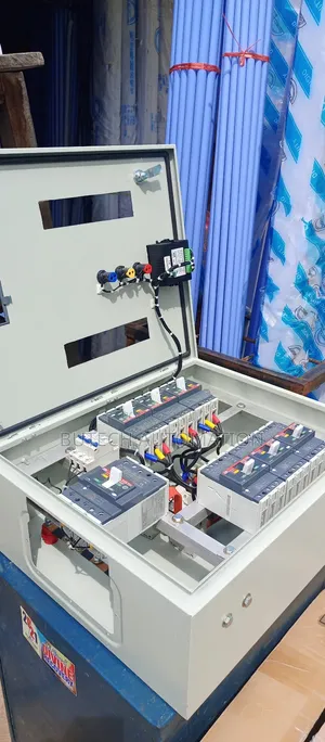 Distribution Panel