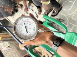 Wika Bimetallic Thermometer 0-60