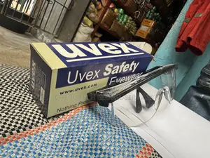 Uvex Goggle