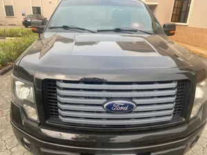 Ford Explorer 2010 Black