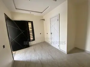 4bdrm Duplex in Ikeja for sale
