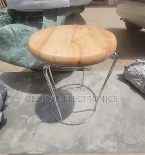 Ound Wooden Top Metal Frame Stool.