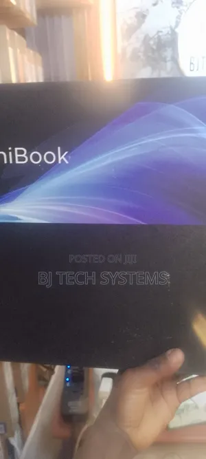 New Laptop HP OmniBook 7 16" 32GB Intel Core Ultra 7 SSD 1T