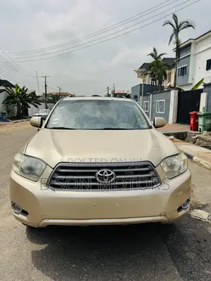 Toyota Highlander 2009 Gold