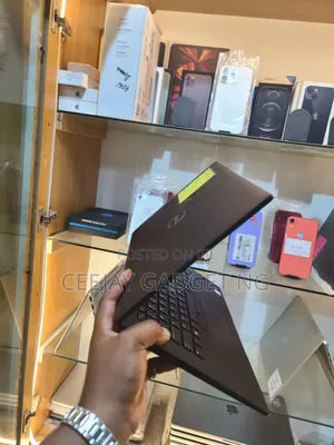 Laptop Dell Latitude 7490 8GB Intel Core I5 SSD 256GB