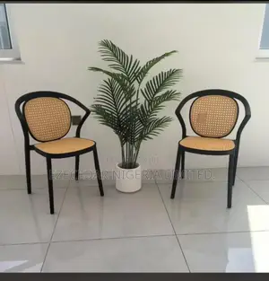 Standard Outdoor Chairs 