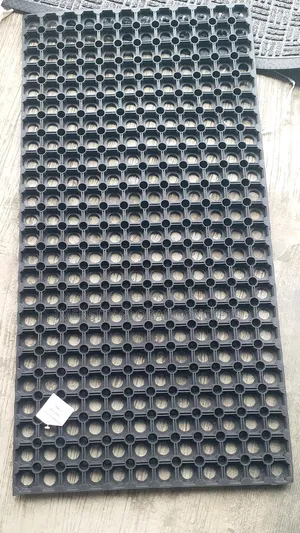 Hollow Rubber Mat 80/120