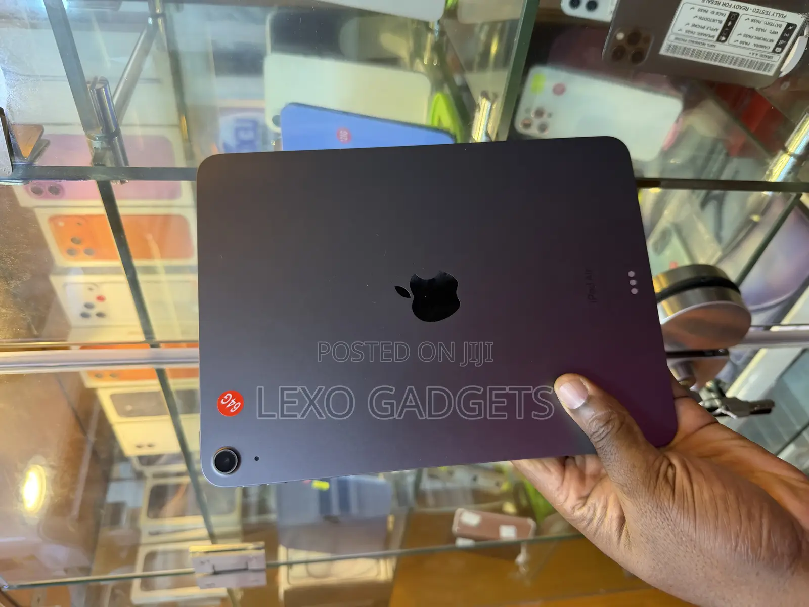 Apple iPad Air (2022) 64 GB Gray