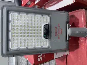 300 Watts (Sukhig ) Solar Street Lights All in One
