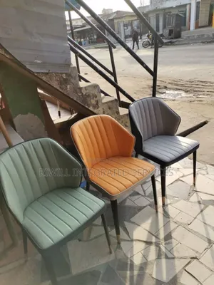 Sizeable Dining Chair