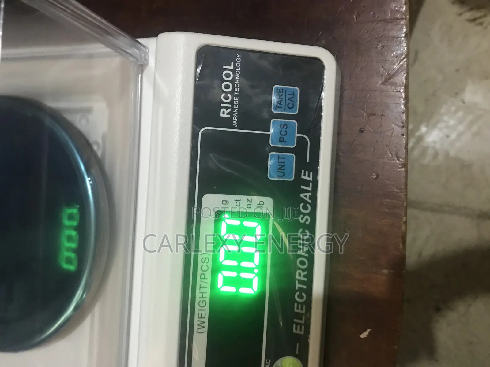 300g Analytical Scale