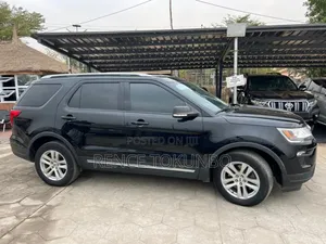 Ford Explorer 2018 Black