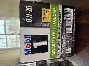 Original Mobil 1 Advanced Fuel Economy Full Synthetic Engine Oil