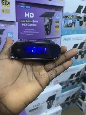 Table Clock Spy Wireless Camera