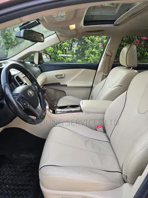 Toyota Venza Limited 4dr Wagon (3.5L 6cyl 6A) 2014 Brown