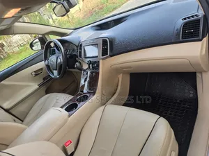 Toyota Venza Limited 4dr Wagon (3.5L 6cyl 6A) 2014 Brown