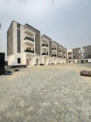 1bdrm Block of Flats in In A Secure And, Ajah for sale