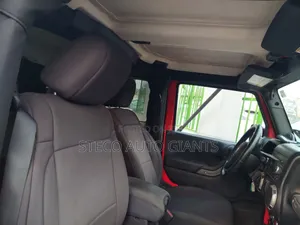 Car 2013 Red