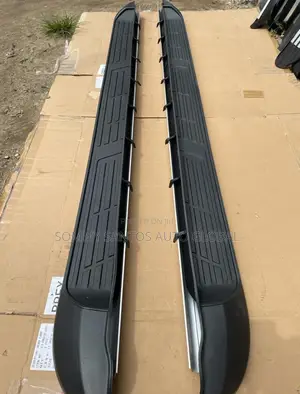 Side Step for Toyota Highlander Toyota Hilux Available