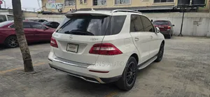 Mercedes-Benz M Class ML350 4MATIC 4dr SUV AWD (3.5L 6cyl 7A) 2014