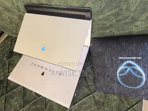 Laptop Dell Alienware M17 R3 16GB Intel Core I7 SSD 1T