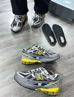 Original New Balance Sneakers