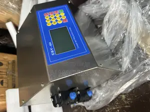 4 Nozzle Liquid Filling Machine With Conveyor