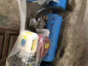 Local Air Compresor