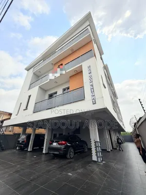 4bdrm Duplex in In A Serene And, Obanikoro for sale