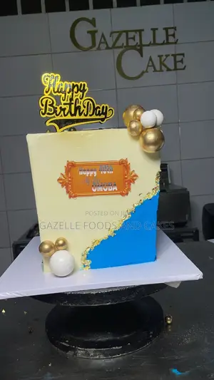 9inch, 4 Layers Square Custom Made Cake