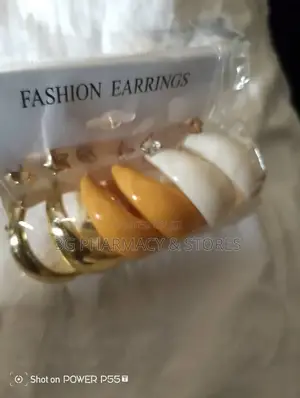 Earrings Sets for Bridal Train Outfits (Hoop Acrylics Earrings Set)