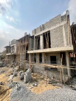 5bdrm Duplex in Ikeja Gra Lagos for sale