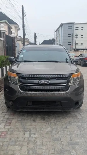 Ford Explorer 2013 Gray
