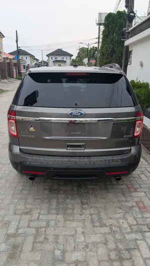 Ford Explorer 2013 Gray